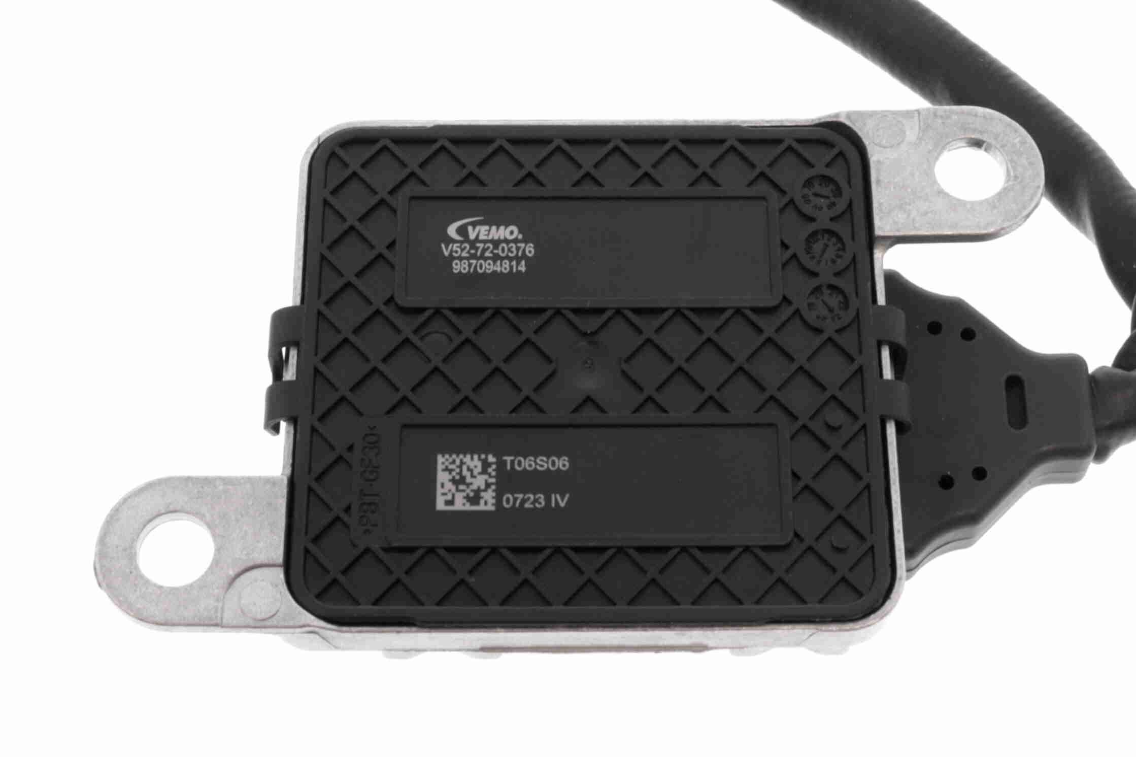 V52720376 VEMO Датчик NOx HYUNDAI SANTA FE IV  KIA SORENTO III 2.0D/2.2D 01.15-