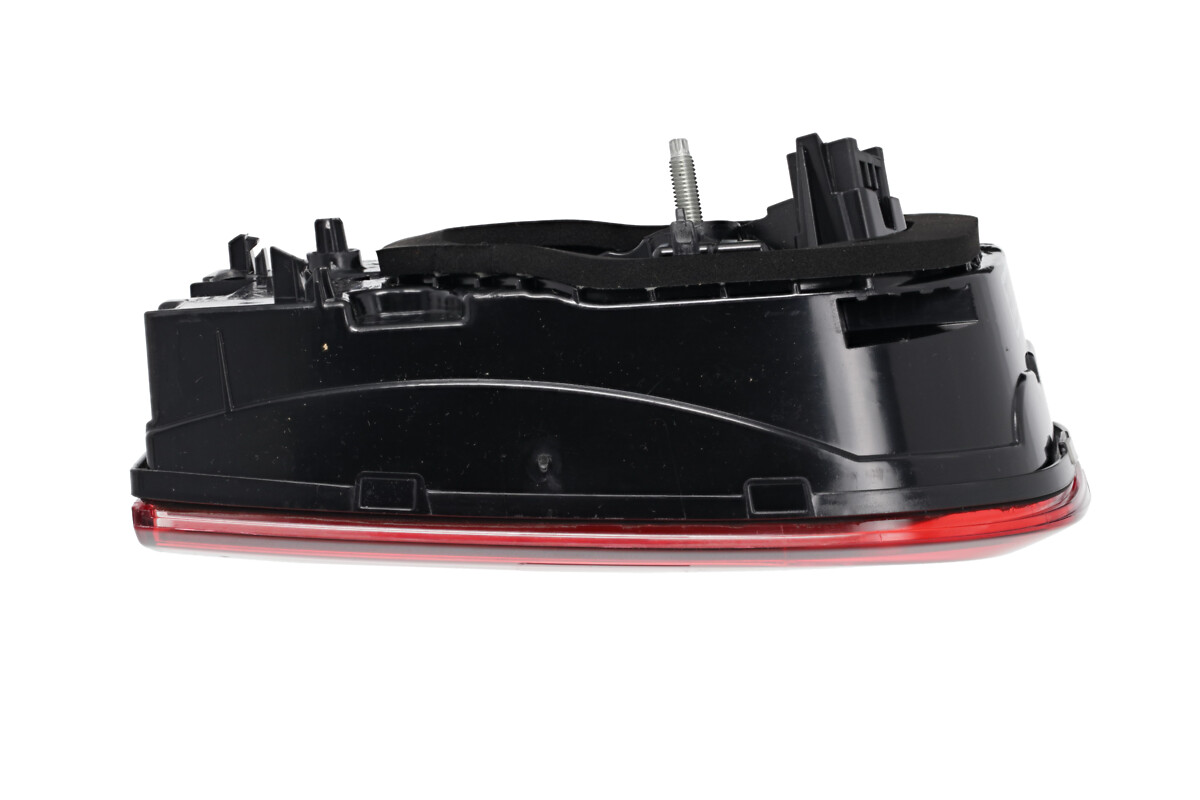 047213 VALEO Ліхтар задній Прав (внутрішня частина, LED, колір скла червон, світло протитуманних фар) CITROEN C4 CACTUS 10.17-