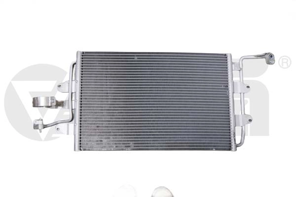 88201317601 VIKA Радиатор кондиционера