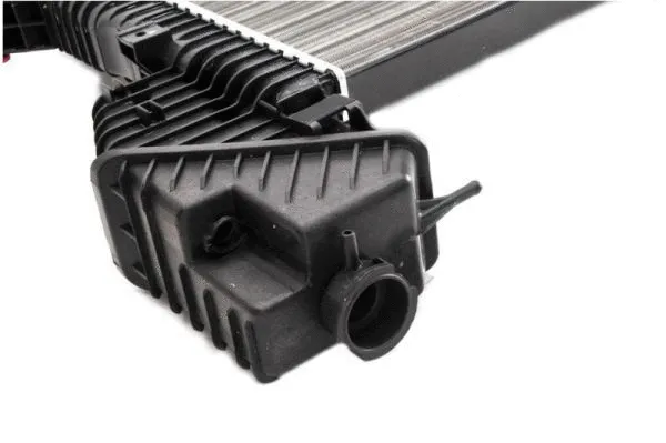 D7M021TT THERMOTEC Радиатор двигателя