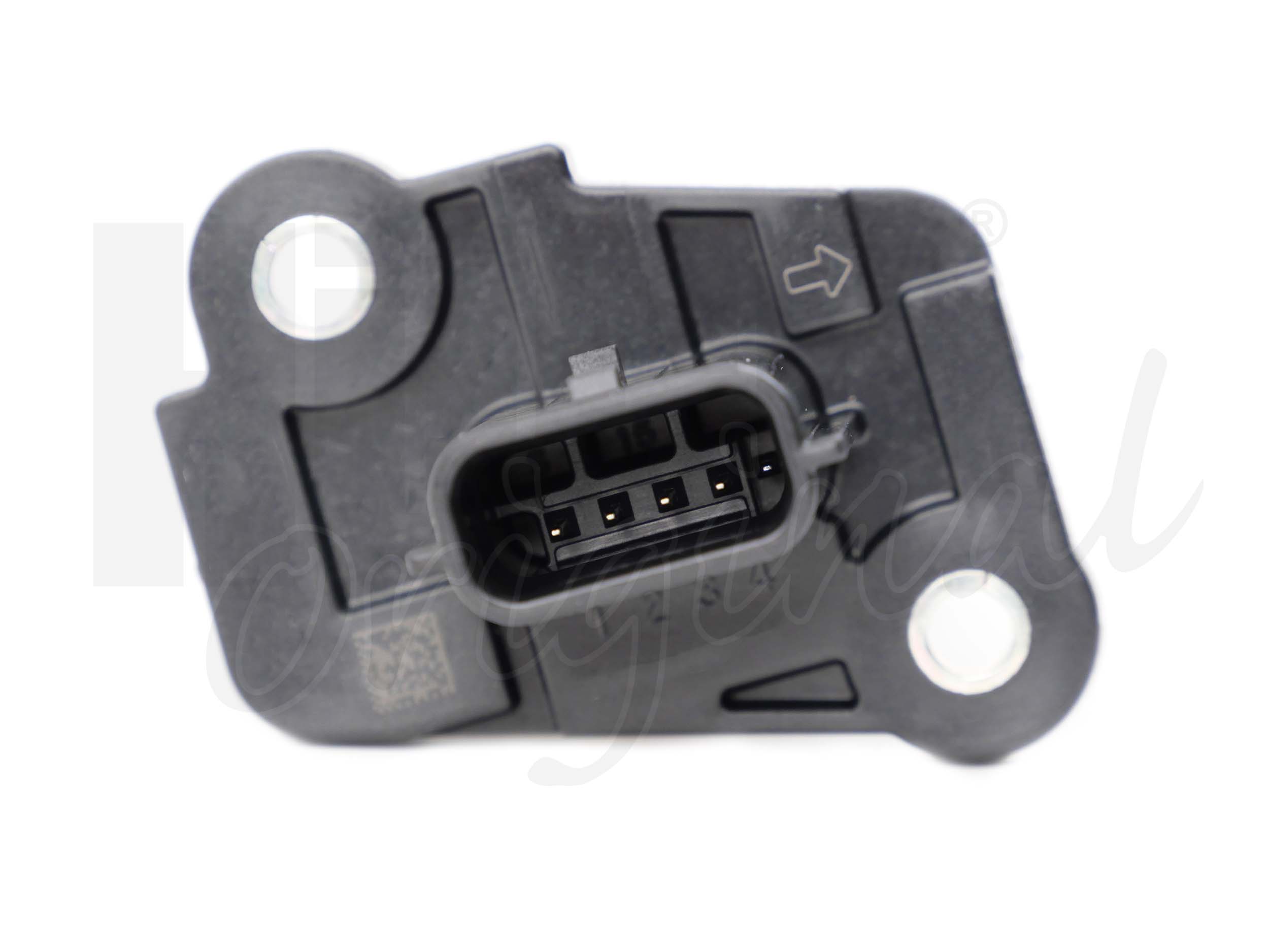 135147 HITACHI Витратомір повітря (4 pin, картрідж) NISSAN NAVARA NP300, NV400  OPEL MOVANO B  RENAULT MASTER III 2.3D 10.12-