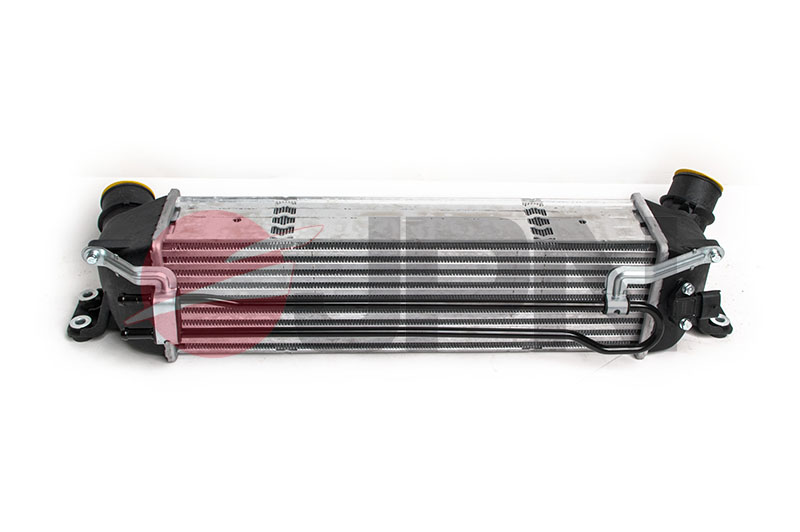 60C9305JPN JPN Интеркулер